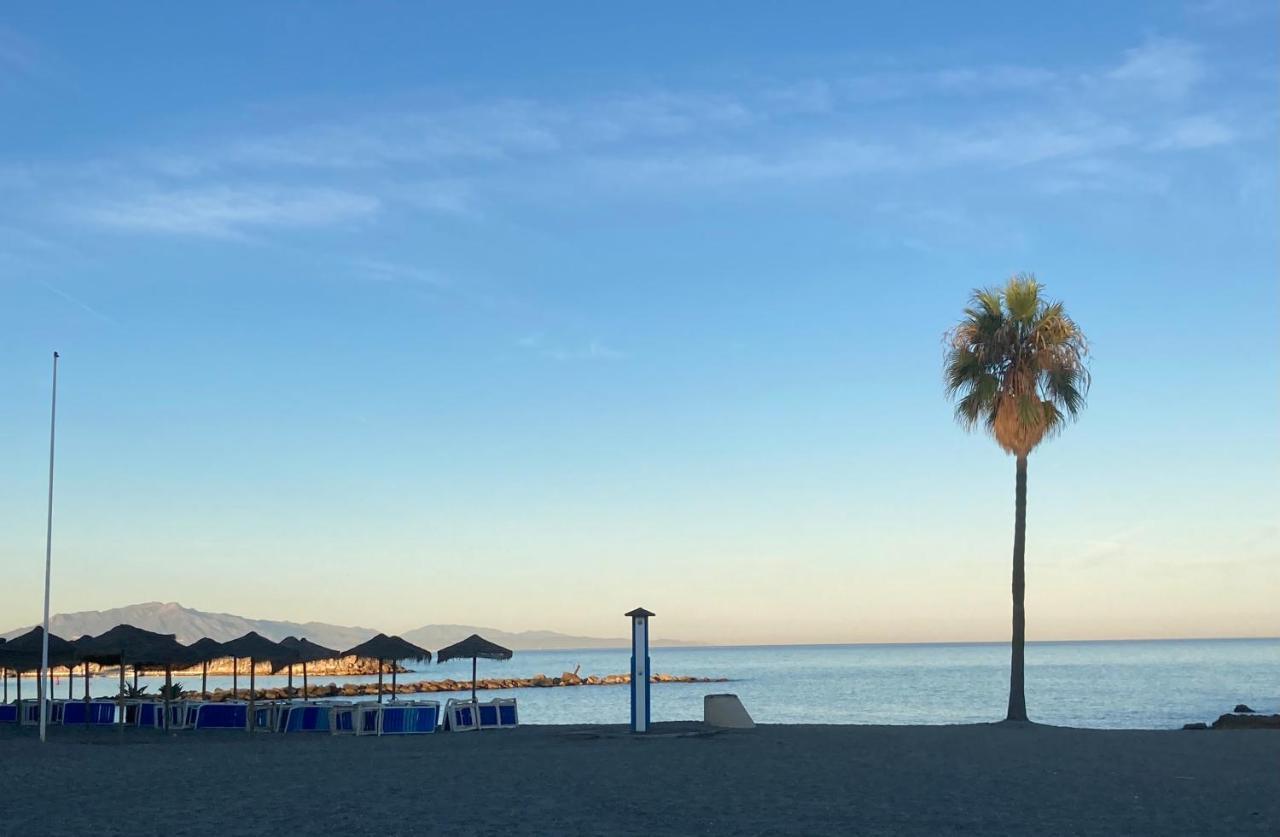 Marina Apartment Beach Estepona Exteriör bild