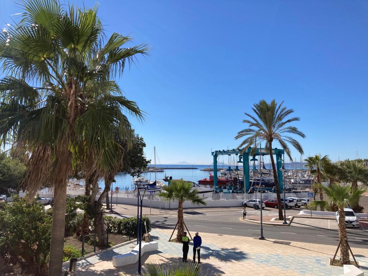 Marina Apartment Beach Estepona Exteriör bild