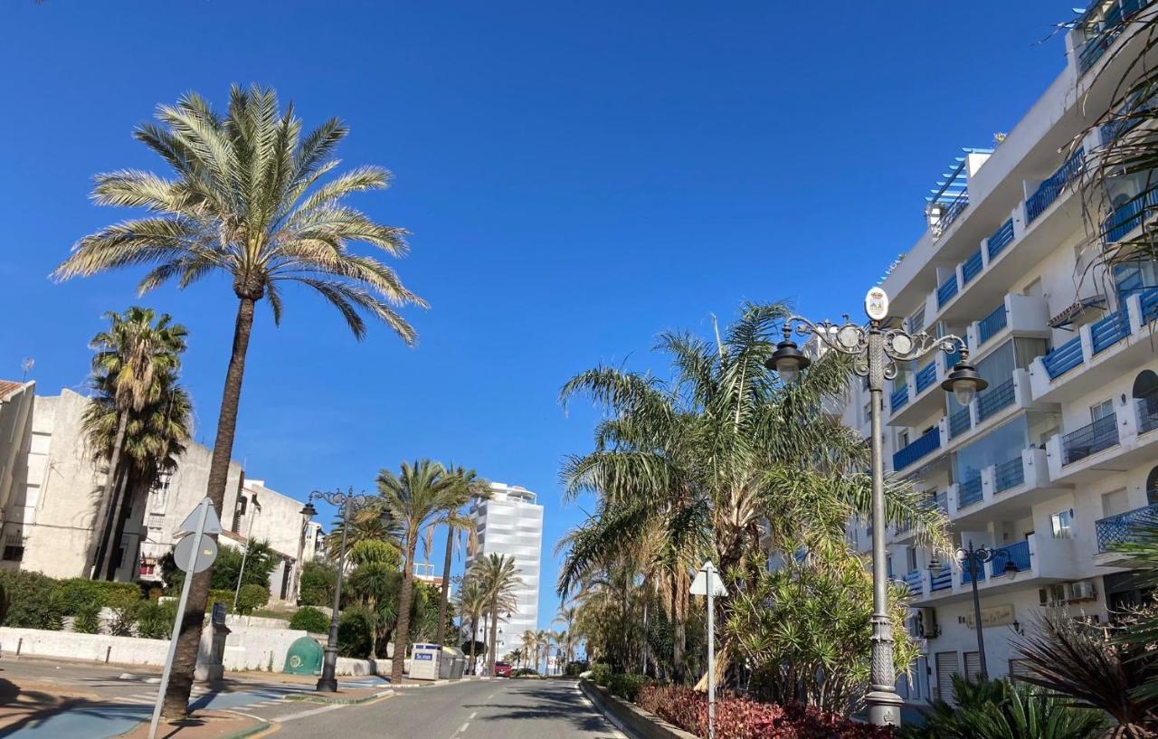 Marina Apartment Beach Estepona Exteriör bild